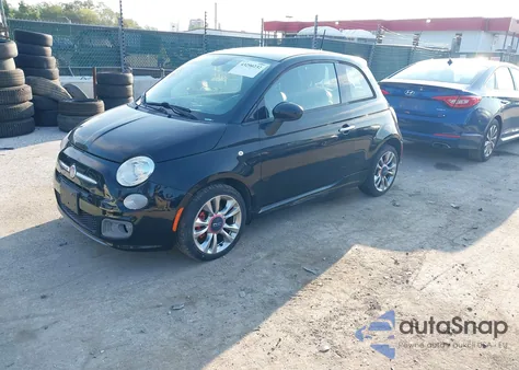 2015 Fiat 500 Sport z USA, uszkodzony, nr VIN 3C3CFFBR8FT501020